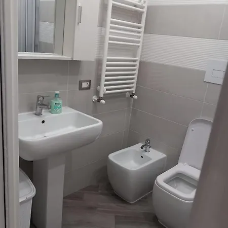 Casa Vacanze Maris 30 Mt Dal Mare SantʼAgata di Militello Exterior foto