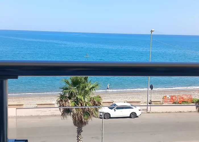 Casa Vacanze Maris 30 Mt Dal Mare